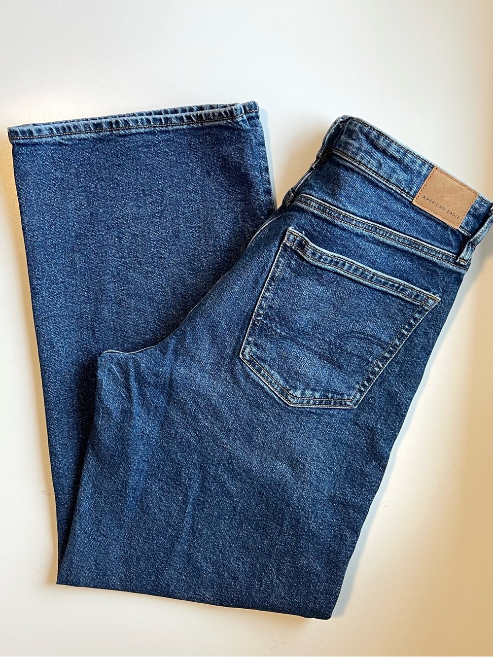American Eagle Stovepipe Jeans - Medium Wash & 90s Oversized - Size 8 Regular